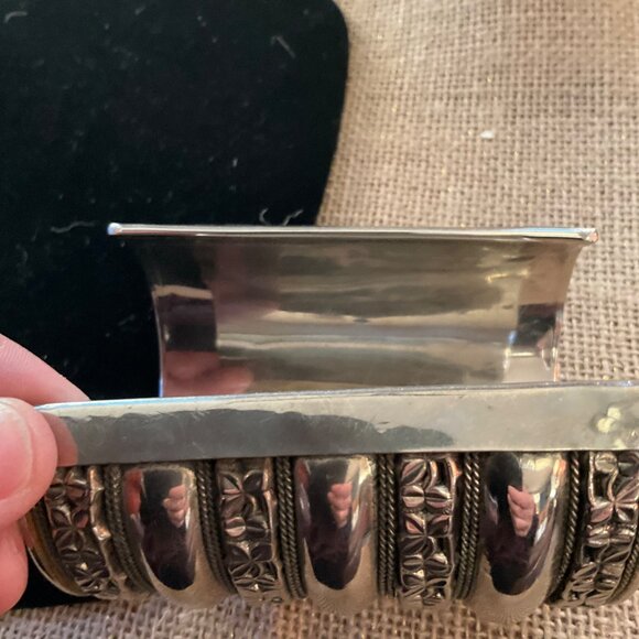 Wide Silver Cuff Bracelet With Intricate Floral Pattern Design For Women - Picture 2 of 14